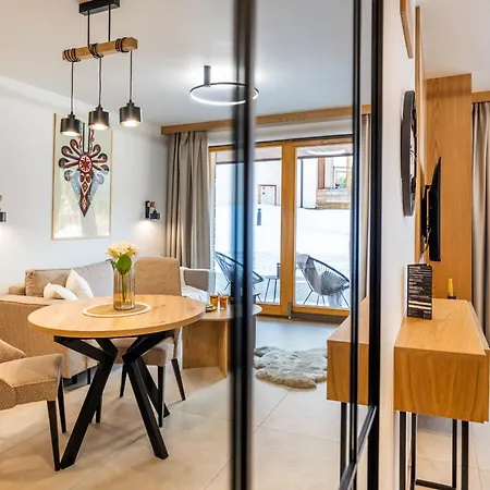 아파트 Podhalanska Oaza By Concept Podhale 코스실리스코